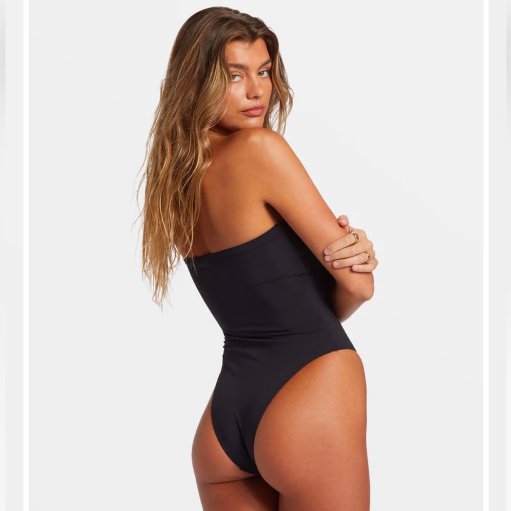 Billabong sol searcher Tully one-piece